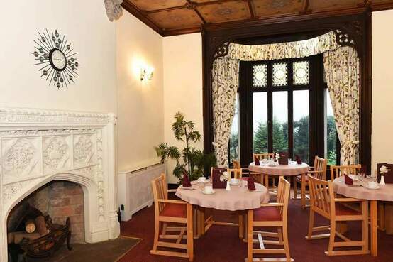 Burton Closes Hall Care Home